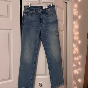 Medium Wash Straight Leg Lucky Jeans